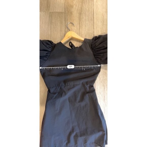 TOPSHOP Puff Short Sleeved Round Necked Black Mini Dress Size 6 - Picture 7 of 9